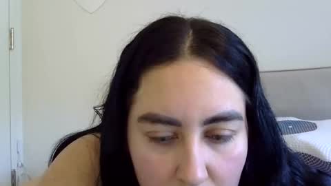 heatwavee online show from December 22, 4:17 pm