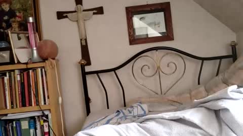 heaven_07 online show from April 17, 2:30 pm