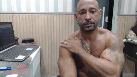hebertgomes online show from July 19, 1:52 am