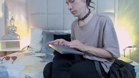 Keira Hecate online show from January 13, 8:05 pm