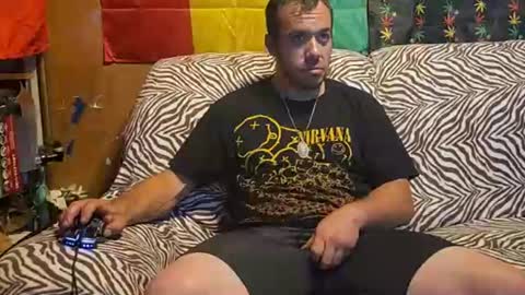 xxScubaStevexx online show from June 19, 9:26 am