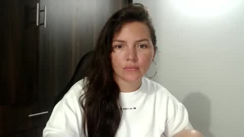 Snapshot of helena018 chatting on October 16, 10:48 am helena online show from October 16, 10:48 am