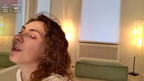 Scarlet online show from June 24, 11:17 am