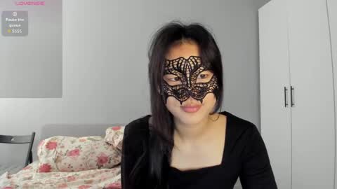 Hi I am Helen online show from May 25, 2:06 am