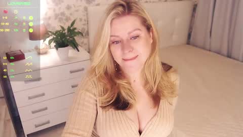 Helena Bonham online show from December 29, 4:59 am