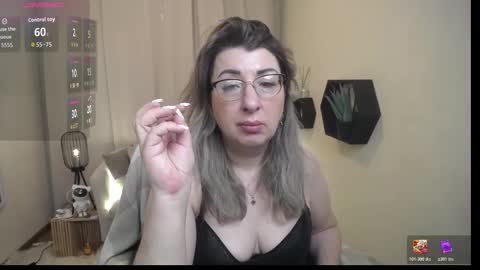 helenenigma online show from February 26, 7:50 pm