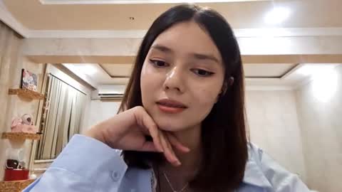 Alice online show from September 20, 7:17 pm