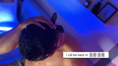 helios_x online show from April 15, 3:04 pm