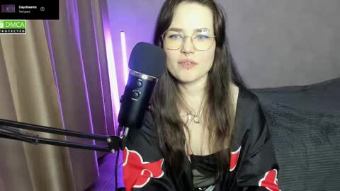 Snapshot of hell_hotline chatting on February 28, 9:12 pm Red online show from February 28, 9:12 pm