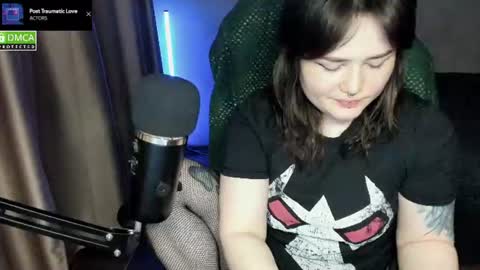 Red online show from July 15, 7:07 pm