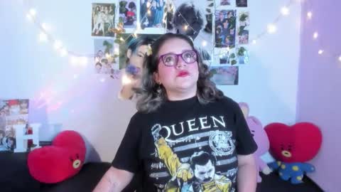 hellen online show from November 25, 3:49 am