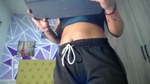 hellen maya online show from June 13, 8:52 pm