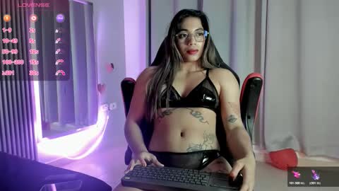 hellen_rice online show from November 28, 5:48 am