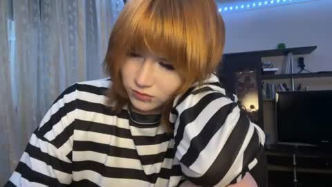 hellokinki online show from June 19, 6:14 pm