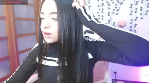 hellokitty_valery1 online show from July 12, 6:05 am