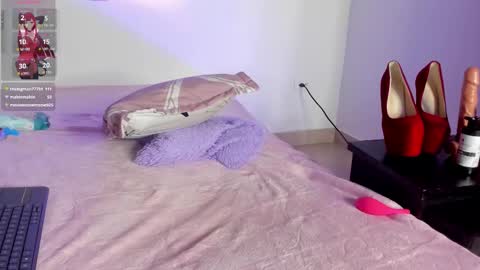 Hellzel online show from February 6, 7:12 am