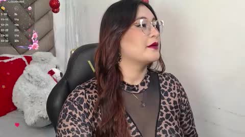 Zahira online show from December 17, 9:43 pm