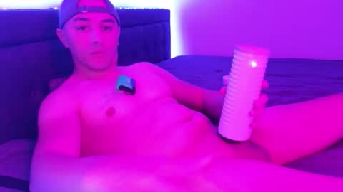 HENNIDRIP online show from November 22, 12:09 am