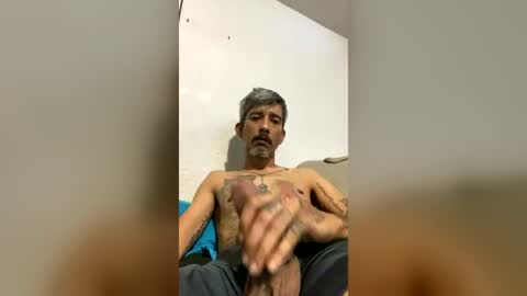 henrycantu19800 online show from August 3, 3:29 pm