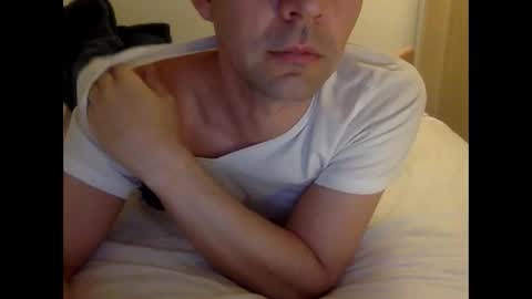 Henryhipster  sub  spank useme new Europe Twink kiss first fit kinky naughty online show from January 9, 7:14 am