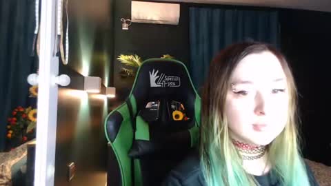 Hentaishiing online show from June 20, 10:27 pm