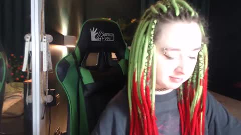 Hentaishiing online show from April 4, 4:25 pm