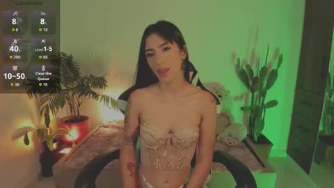 Snapshot of hera_069 chatting on October 12, 5:04 pm Hello I am Valentina independent Colombian model I love sensuality and pleasure welcome online show from October 12, 5:04 pm