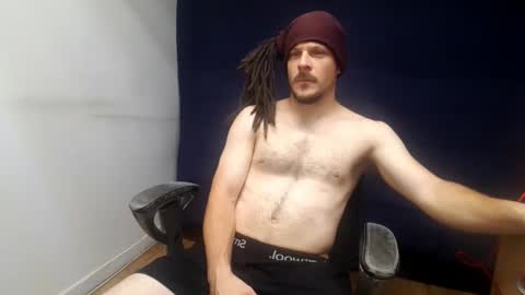 Snapshot of herbigo4 chatting on October 12, 6:50 am herbigo88 snaap online show from October 12, 6:50 am