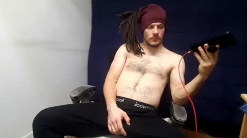 Snapshot of herbigo4 chatting on December 7, 3:31 am herbigo88 snaap online show from December 7, 3:31 am