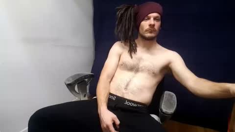 Snapshot of herbigo4 chatting on December 14, 7:46 pm herbigo88 snaap online show from December 14, 7:46 pm