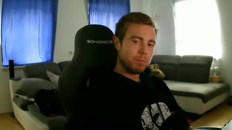 John Pearl online show from February 7, 3:15 pm