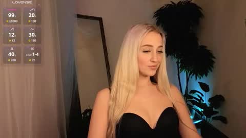 Elise online show from March 20, 2:27 am