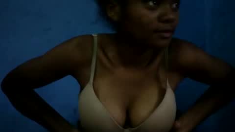 herisse01 online show from April 26, 4:04 pm