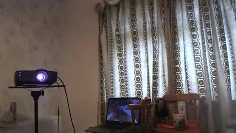 mature online show from October 3, 9:17 am