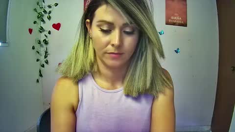 Hestesiaxx online show from February 27, 10:31 pm