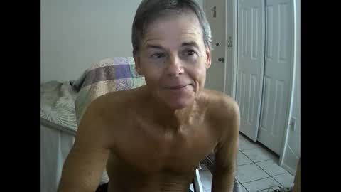 Snapshot of hewes1 chatting on October 6, 10:00 am hewes1 online show from October 6, 10:00 am