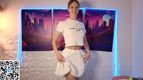 Lexy GMT1  0200 am-0900am Mon Tue online show from January 15, 2:31 am