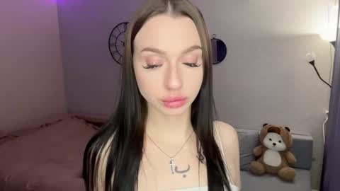 Lola online show from November 12, 11:01 am