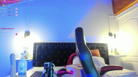 Snapshot of hey_noraly chatting on September 27, 5:05 am Noraly online show from September 27, 5:05 am