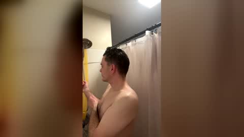 heychrisxx online show from February 18, 10:48 am