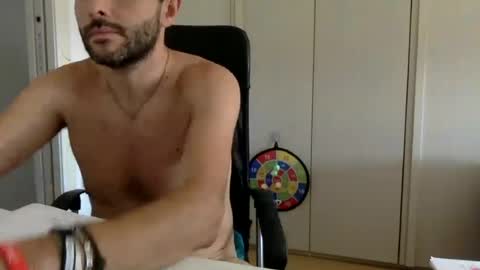 hhombre online show from July 9, 9:13 am