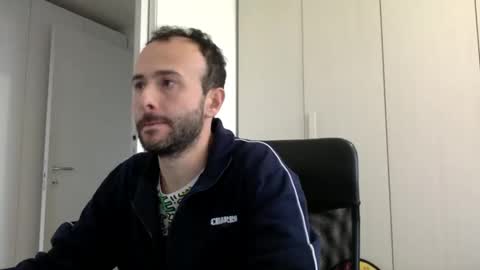 hhombre online show from April 13, 11:47 am