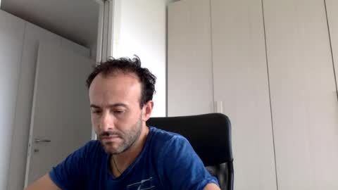 hhombre online show from July 23, 8:12 am