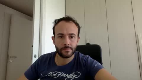 hhombre online show from September 25, 8:43 am