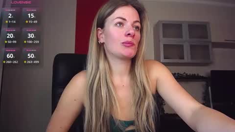 Lina online show from November 30, 11:50 am