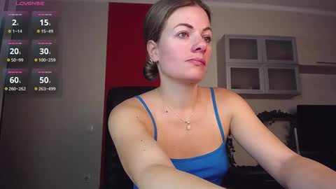 Lina online show from November 26, 9:17 am