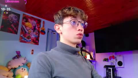 Christopher  Chris  online show from July 20, 1:13 pm