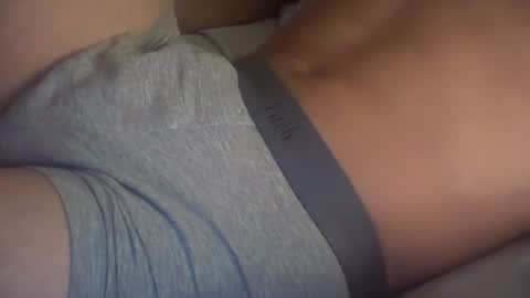 highh_guy143 online show from June 17, 6:18 am