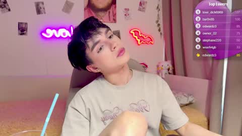 twinkvadusha online show from April 16, 2:06 pm