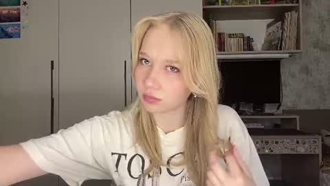 Emma online show from July 26, 7:39 am